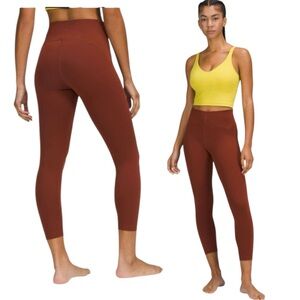 Lululemon | Instill High-Rise Tight 25"
Date Brown